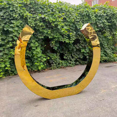 Wedding golden SST backdrop arch